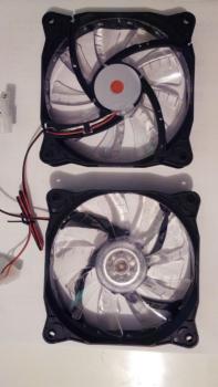 10X 120mm 15 LEDs Rot/Red Gehäuse-Lüfter/Fan transparent 12cm